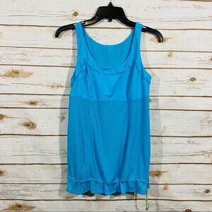 Lululemon women’s active workout top.